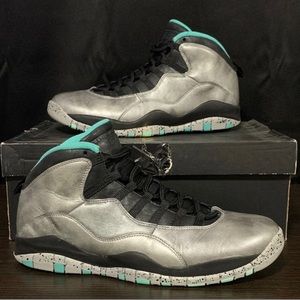 Jordan 10 ‘ Lady of Liberty ‘